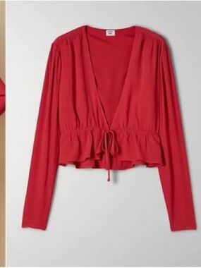 ARITZIA Kimberly blouse